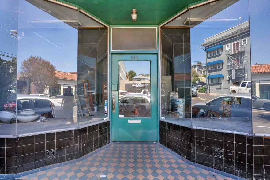 More Photos Of 539-543 Georgia St, Vallejo Storefront Retail Residential For Lease
