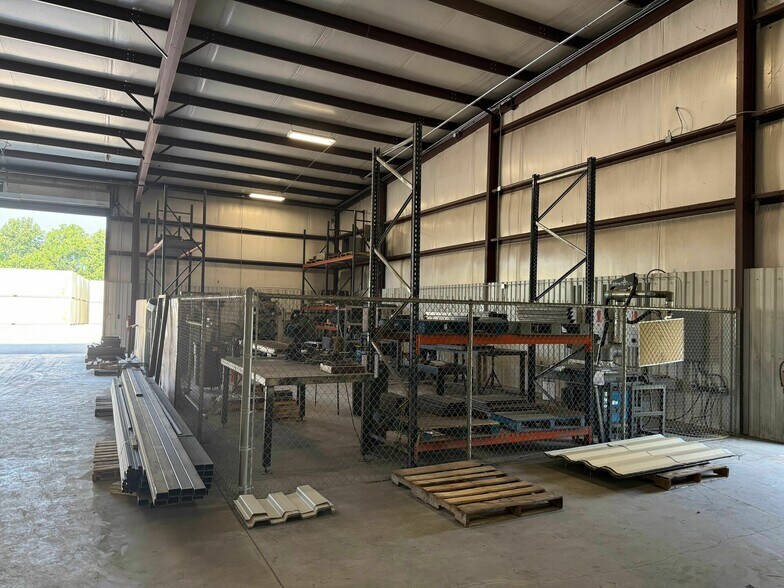 More Photos Of 19042 Lawrence 1240, Marionville Industrial For Sale