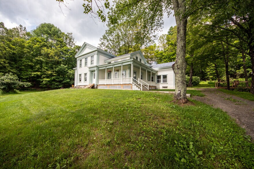 More Photos Of 345 Dorr Edson Rd, Oneonta Apartments For Sale