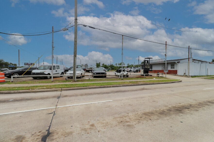More Photos Of 6149 Spencer Hwy, Pasadena Land For Sale
