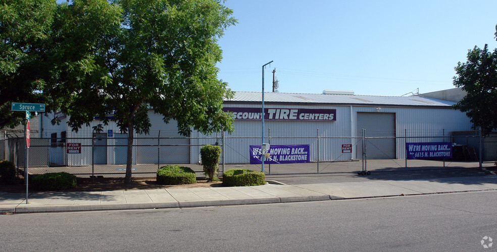 Primary Photo Of 32 W Spruce Ave, Fresno Auto Repair For Lease