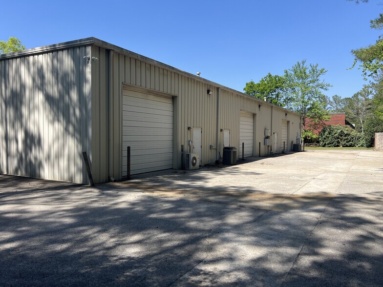 More Photos Of 524 Mineral Ter, Birmingham Light Manufacturing For Lease