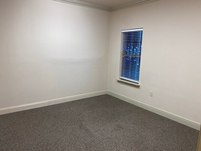 More Photos Of 14635 S Harrells Ferry Rd, Baton Rouge Office For Lease