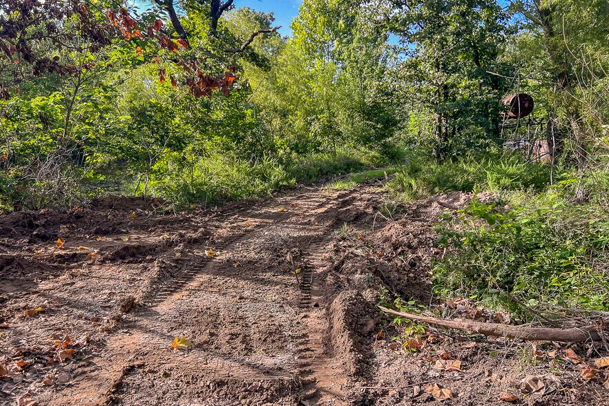 More Photos Of 3092 1700 Rd, Fall River Land For Sale