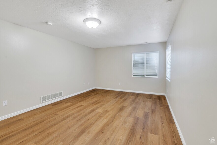 More Photos Of 1140 E Elgin Ave, Millcreek Multifamily For Sale