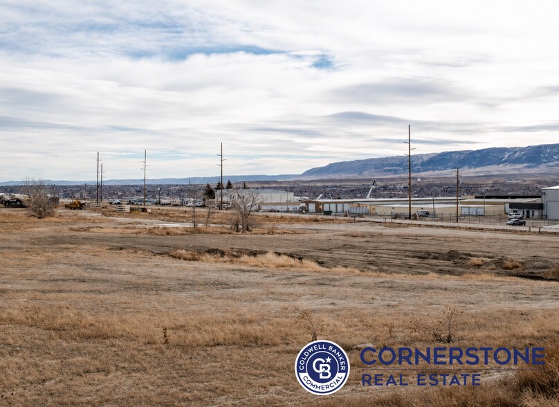 More Photos Of Opportunity, Mills Land For Sale