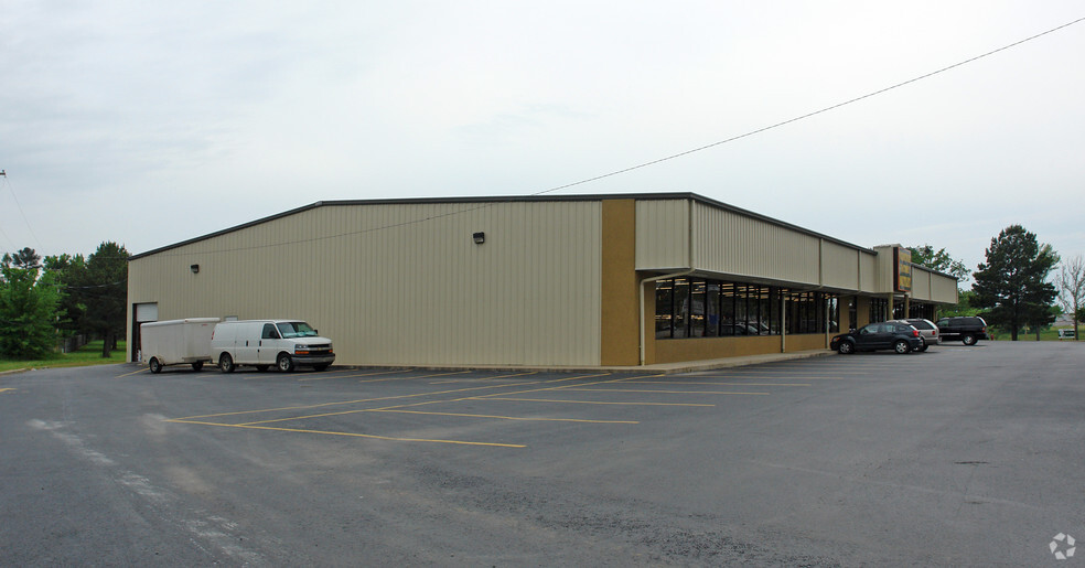 Primary Photo Of 22401 Hwy I-30, Bryant Freestanding For Lease