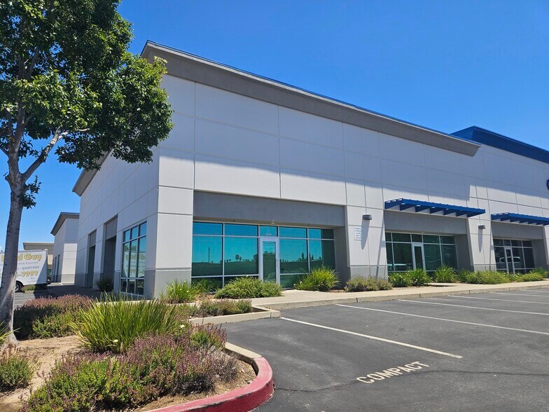 More Photos Of 1106 Tinker Rd, Rocklin Unknown For Lease