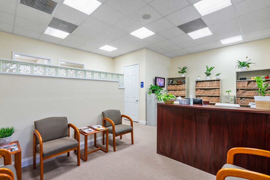 More Photos Of 7301 Wiles Rd, Coral Springs Medical For Sale
