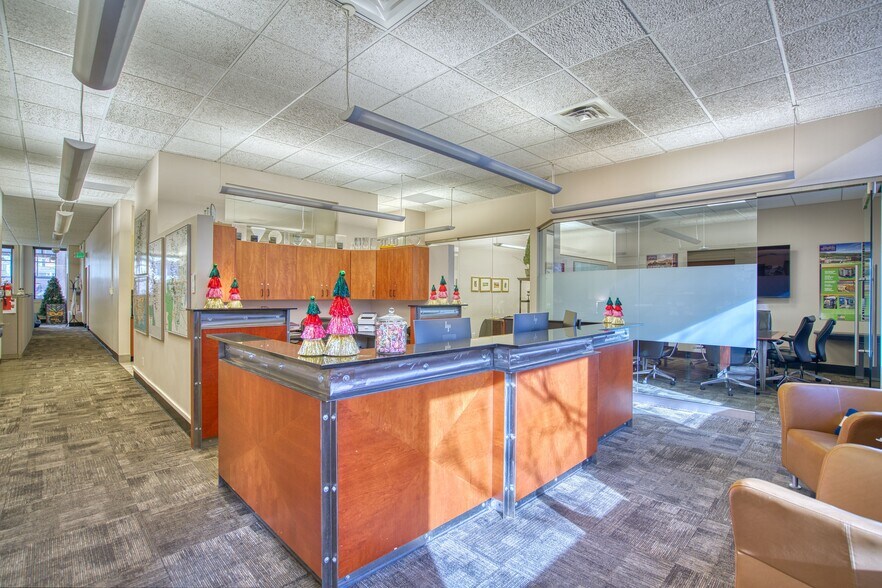 More Photos Of 1319 Spruce St, Boulder Office For Sale