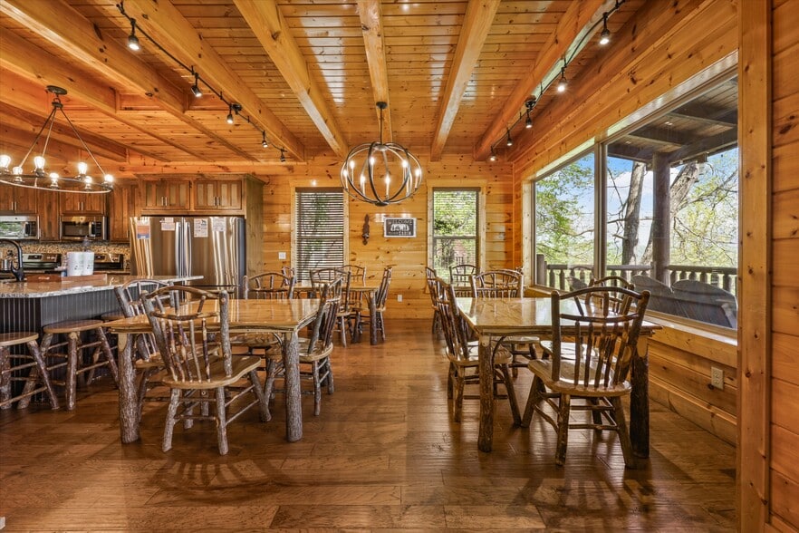 More Photos Of 1960 Blackthorn Trl, Sevierville Specialty For Sale