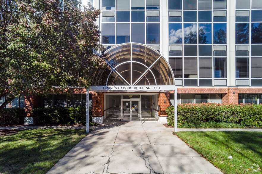 More Photos Of 6811 Kenilworth Ave, Riverdale Coworking Space