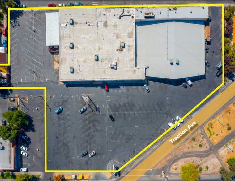 More Photos Of 400-410 El Camino Ave, Sacramento Supermarket For Sale