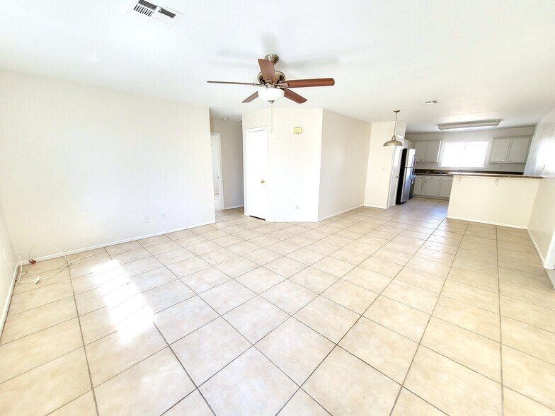 More Photos Of 1171 Sixshooter Ave, Pahrump Apartments For Sale