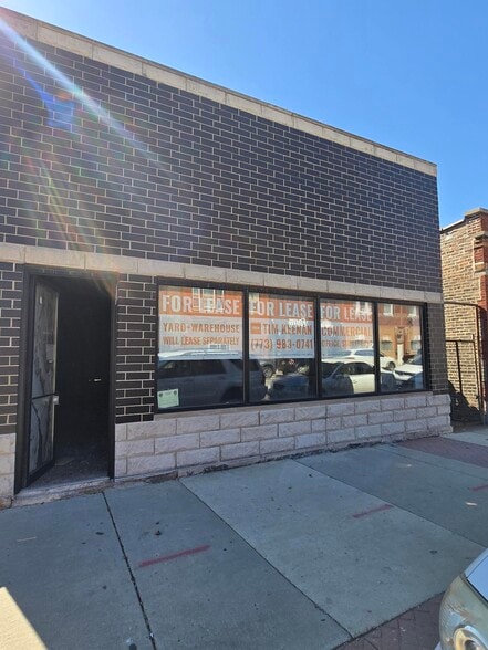Primary Photo Of 5427 W 25th St, Cicero Contractor Storage Yard For Lease