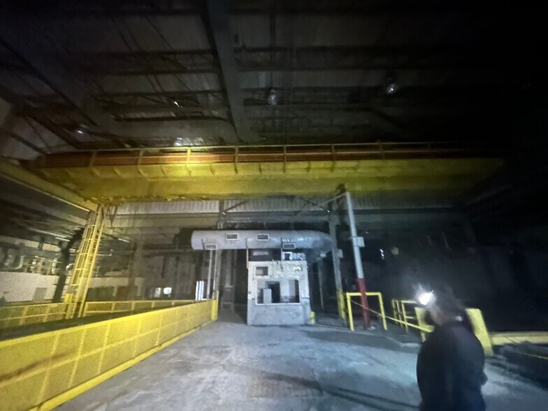 More Photos Of 701 Greylock St, Lee Manufacturing For Lease