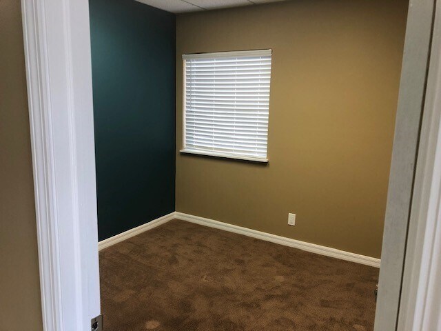 More Photos Of 13555 Automobile Blvd, Clearwater Office For Lease