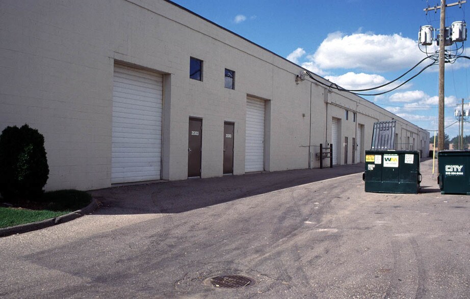 More Photos Of 25209-25235 Dequindre Rd, Madison Heights Unknown For Lease