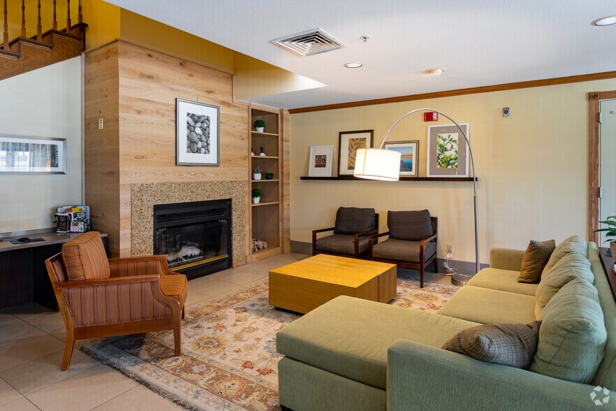 More Photos Of 4323 Highway 52 N, Rochester Hotel For Sale