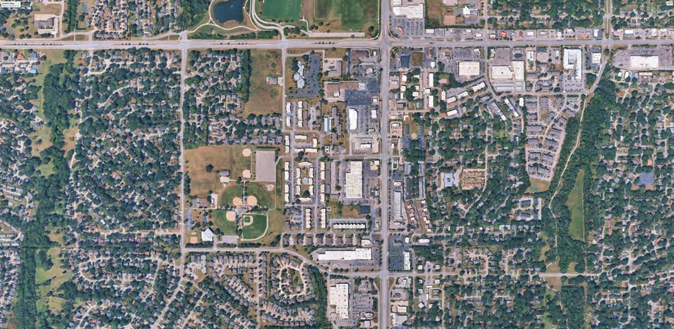 More Photos Of 2201 W 25th St, Lawrence Office For Sale