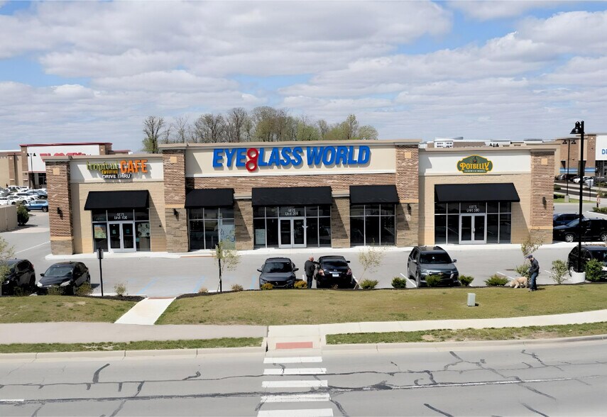 More Photos Of 6075 Perry Worth Rd, Whitestown Fast Food For Sale