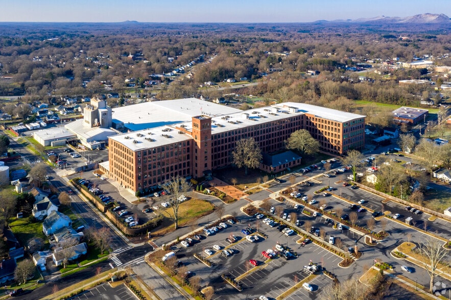 More Photos Of 300 S Firestone St, Gastonia Apartments For Lease