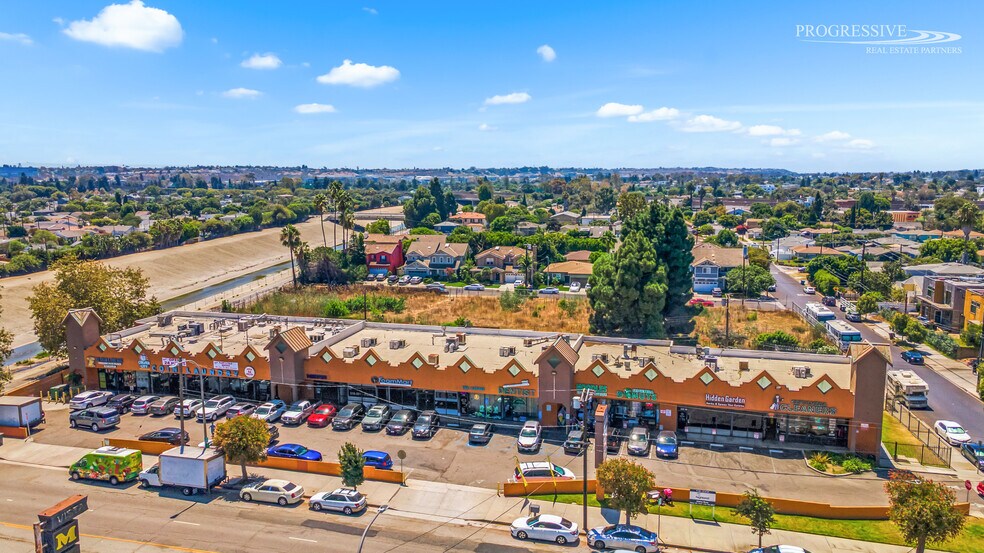 More Photos Of 4901-4929 Sepulveda Blvd, Culver City Storefront For Sale