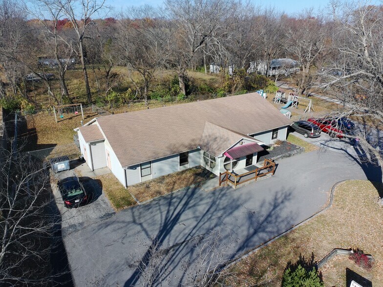 Primary Photo Of 108 N Ranson Rd, Greenwood Specialty For Sale