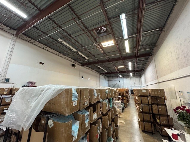 More Photos Of 3001-3017 Greene St, Hollywood Showroom For Lease