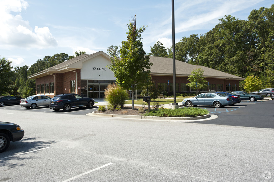 Primary Photo Of 39 Oak Hill Ct, Newnan Office For Sale