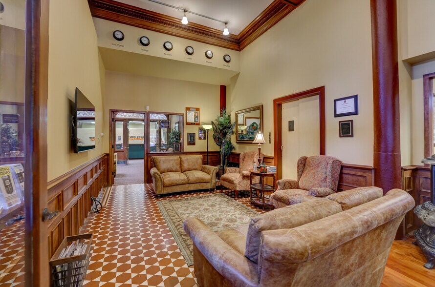 More Photos Of 128 S Tejon St, Colorado Springs Office For Sale