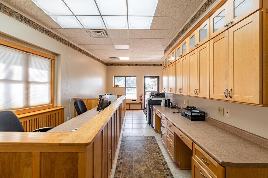 More Photos Of 2423-2425 16th St S, Ln, La Crosse Industrial For Lease