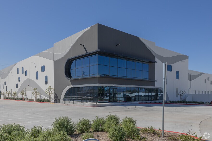 Primary Photo Of 773 S Foisy St, San Bernardino Warehouse For Sale