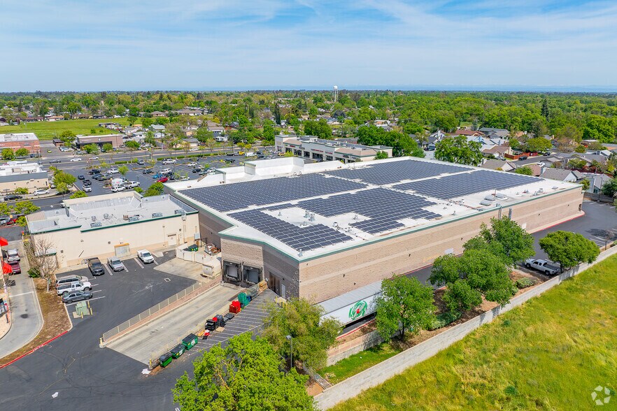 More Photos Of 400-440 Elkhorn Blvd, Rio Linda Unknown For Lease