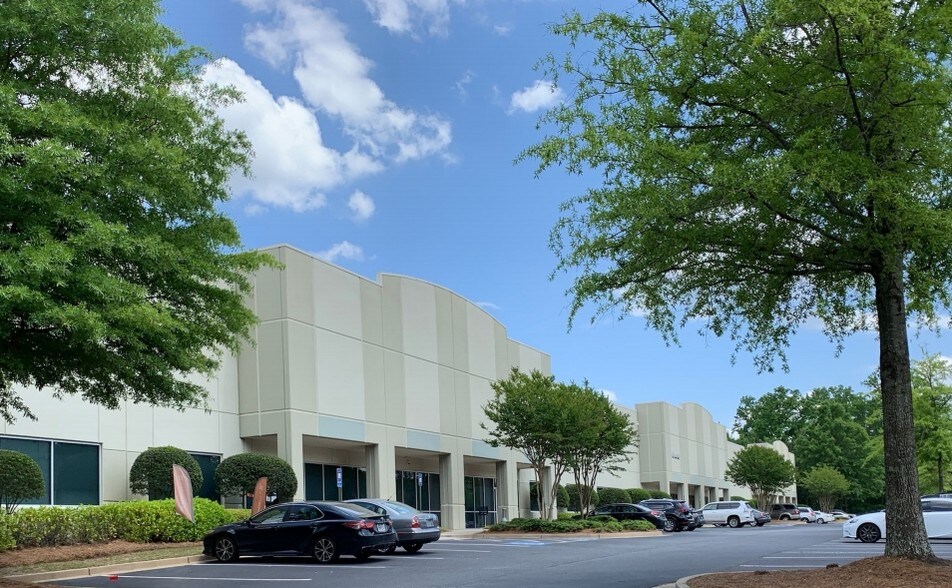 Primary Photo Of 2160 Breckinridge Blvd, Lawrenceville Warehouse For Lease