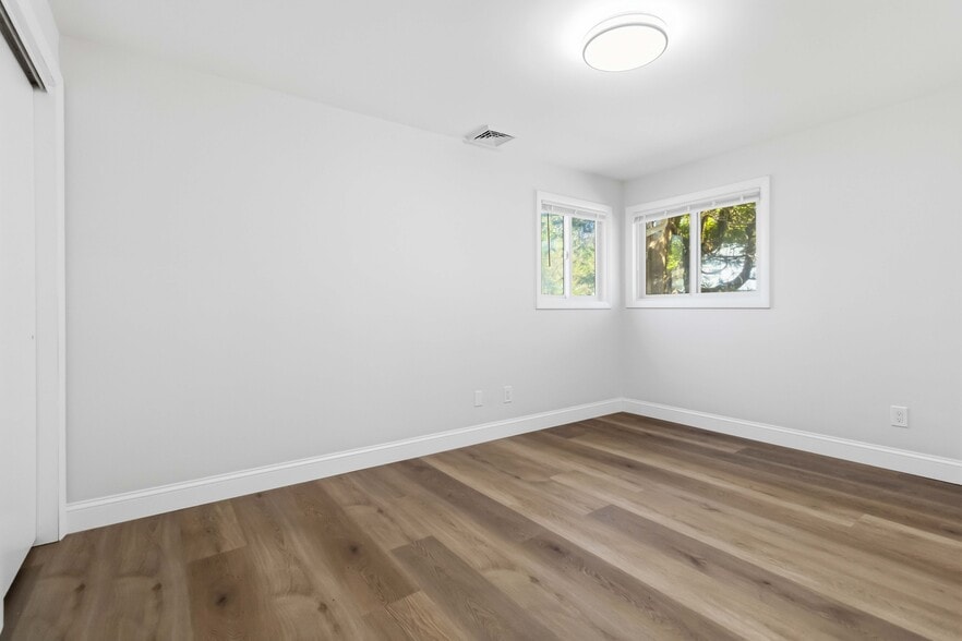 More Photos Of 43 Orient St, Worcester Multifamily For Sale
