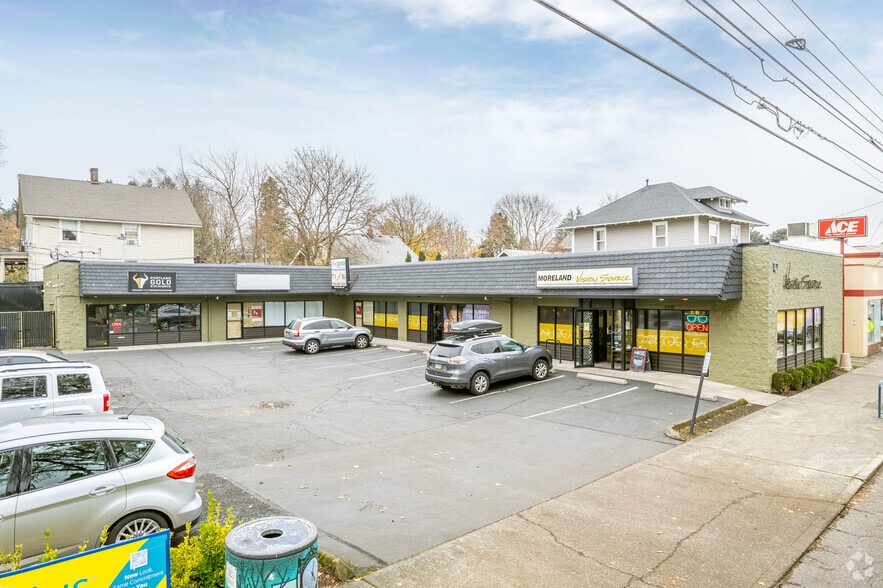 More Photos Of 6539-6547 SE Milwaukie Ave, Portland General Retail For Lease