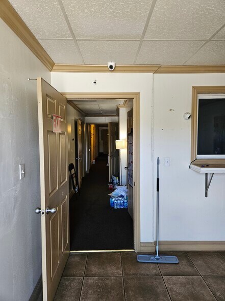 More Photos Of 11415-11421 Washington Blvd, Whittier Freestanding For Lease