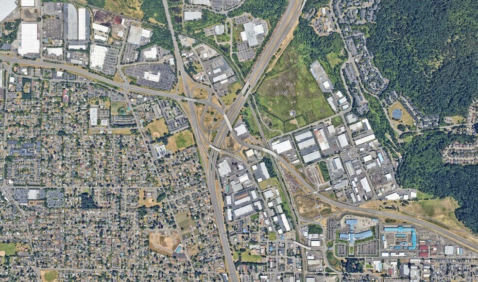 More Photos Of 14625-14640 SE 82nd Dr, Clackamas Manufacturing For Lease