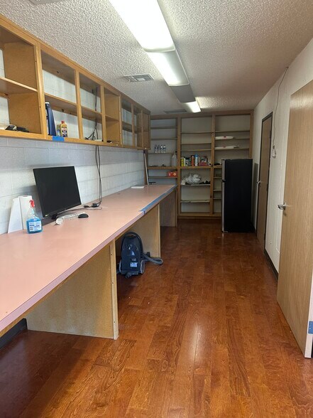 More Photos Of 229 S Olive Ave, Rialto Warehouse For Sale