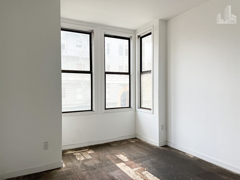 More Photos Of 1011-1015 Powell St, San Francisco Storefront Retail Residential For Sale