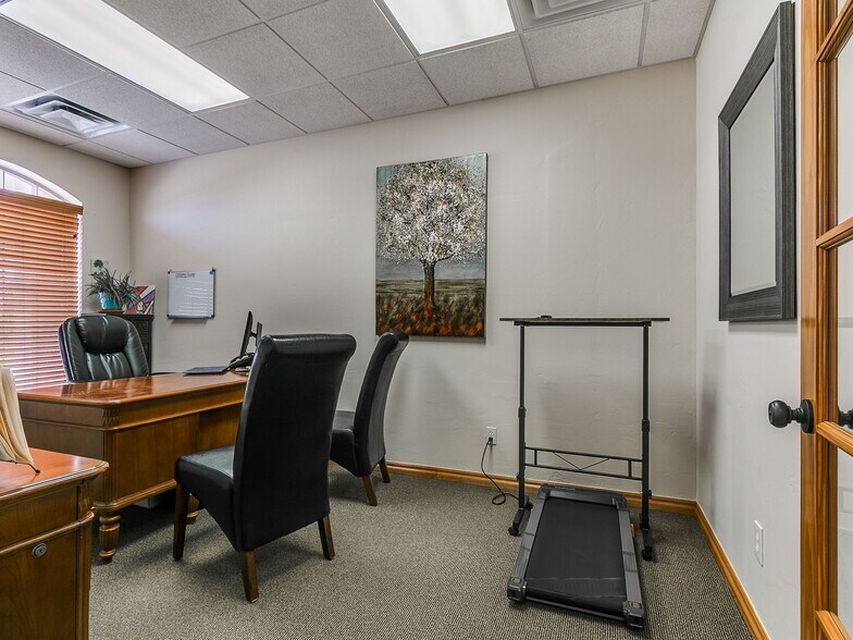More Photos Of 2326-2350 N Interstate Dr, Norman Office For Sale
