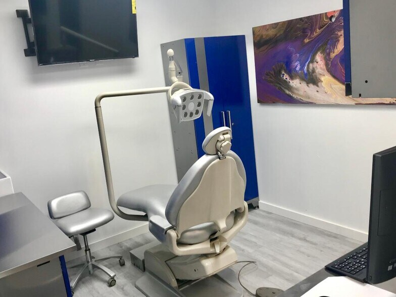 More Photos Of 1401 E Atlantic Blvd, Pompano Beach Medical For Sale