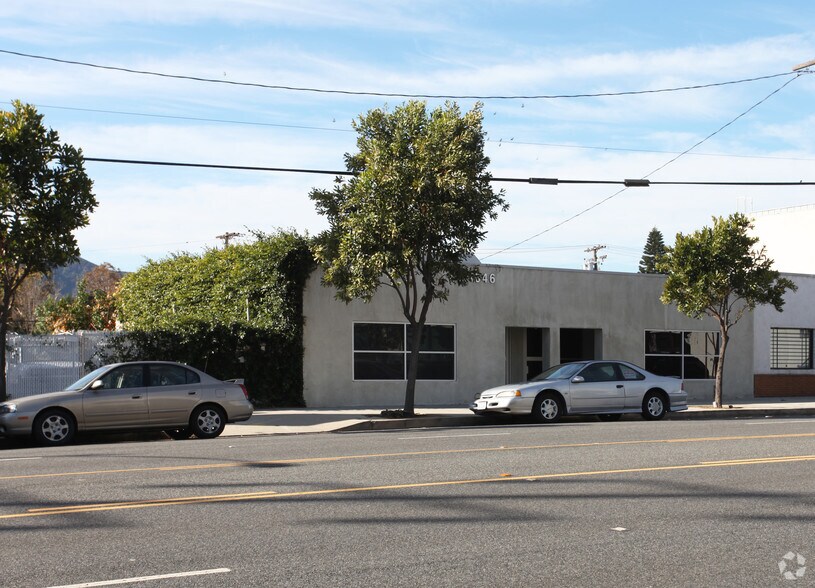 Primary Photo Of 1546 Victory Blvd, Glendale Office For Lease
