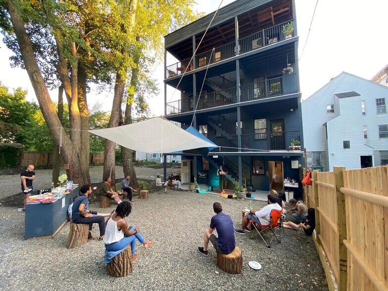 More Photos Of 514 State St, Hudson Apartments For Sale