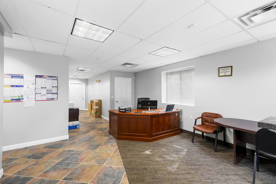 More Photos Of 984 Charles St, North Providence Office For Sale
