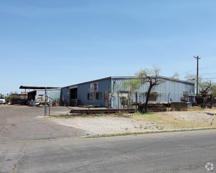 Primary Photo Of 110 E Lester St, Tucson Service For Sale
