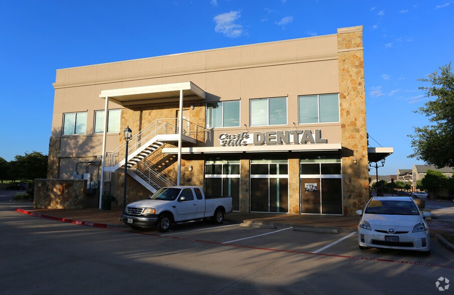 More Photos Of 2540 King Arthur Blvd, Lewisville Unknown For Lease