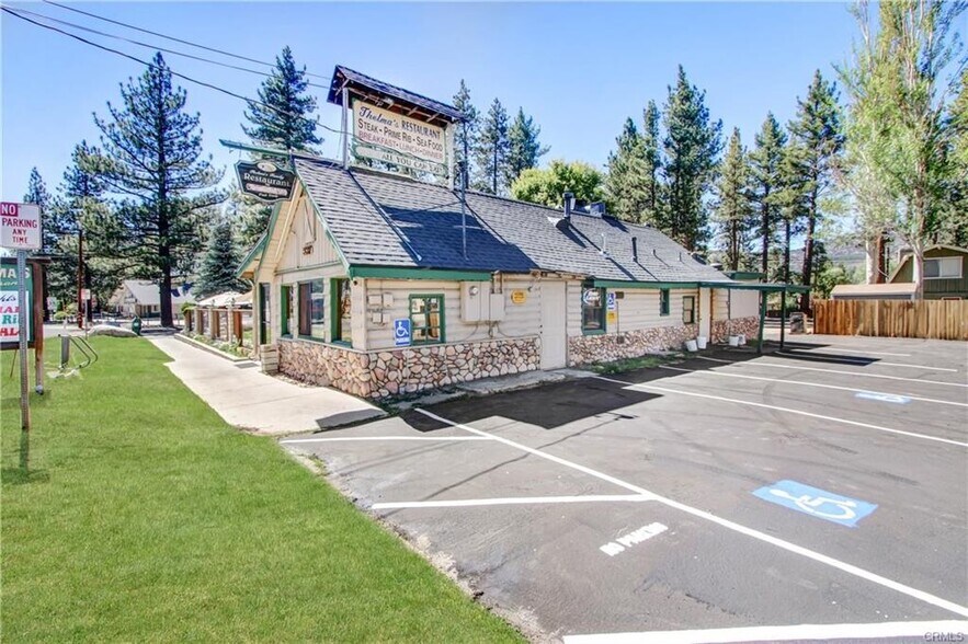 More Photos Of 337 W Big Bear Blvd, Big Bear City Restaurant For Sale