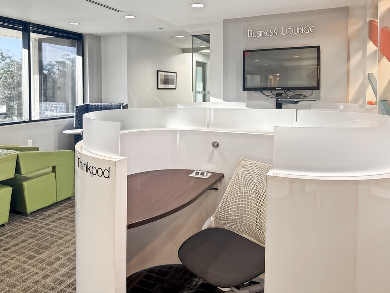 More Photos Of 3505 Lake Lynda Dr, Orlando Coworking Space